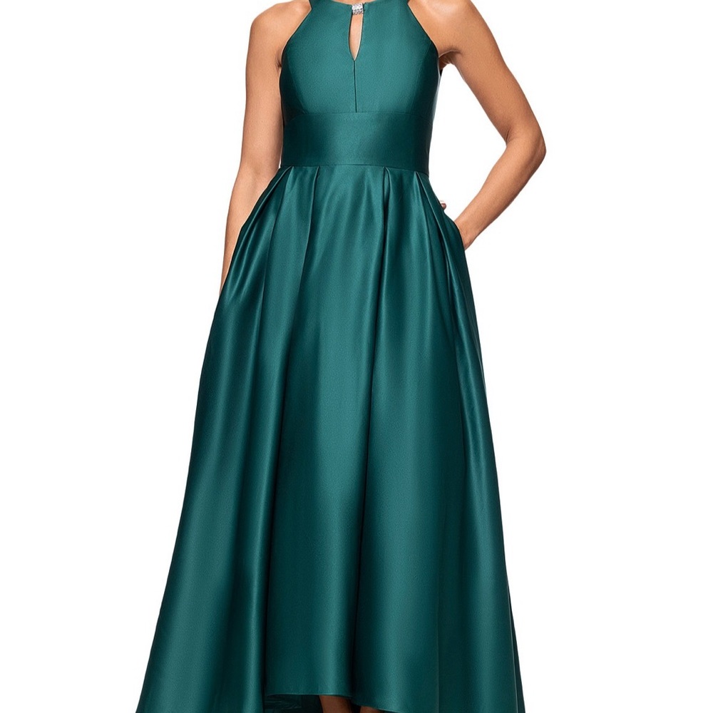 Betsy & Adam Women’s Keyhole High Low Gown, Emerald, Size 4